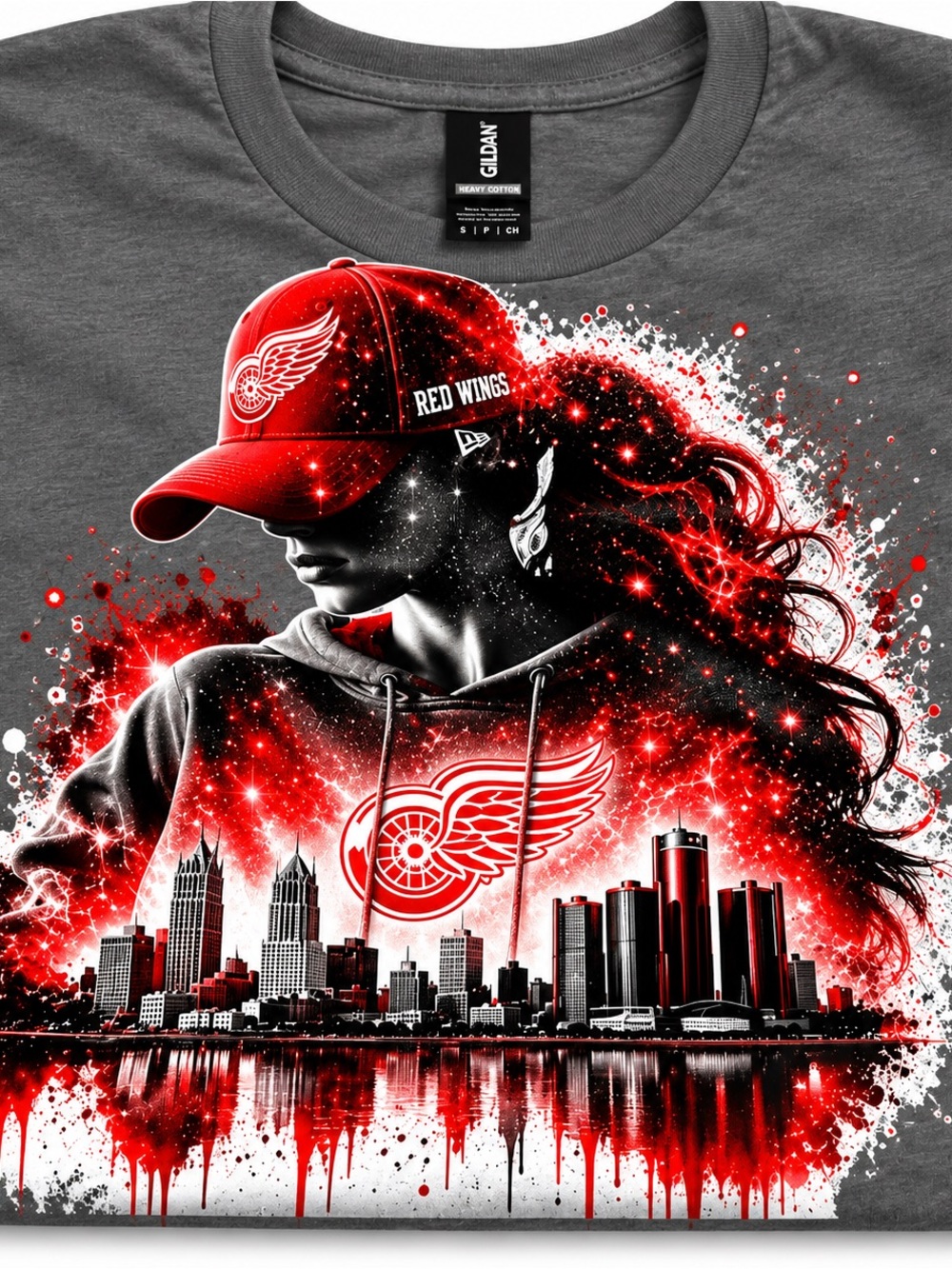 Red Wings Graphic Short Sleeve Tee in Gray and Red